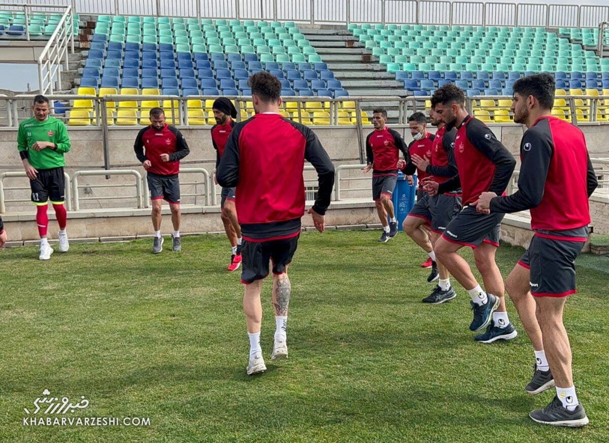 بدنسازی پرسپولیسی‌ها در هوای ابری و بارانی