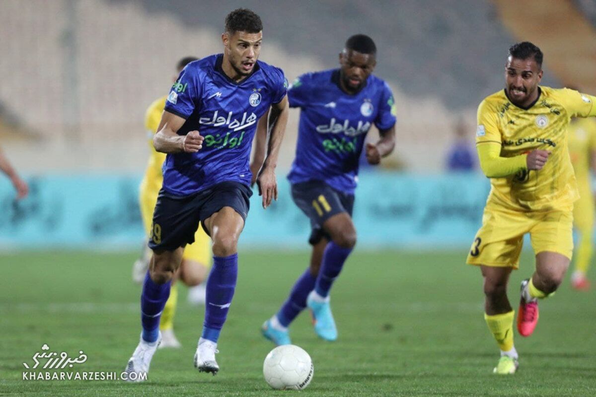 شکایت باشگاه نساجی از استقلال/ حضور ژستد و یامگا غیرقانونی بود؟