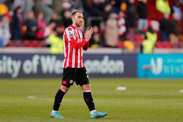 او می‌خواهد نرمال باشد!/ فقط در مورد فوتبال حرف بزنید