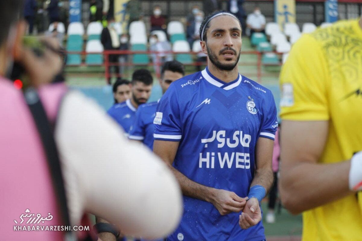 بهترین مدافع فوتبال ایران من هستم/ اسم این پرسپولیسی را بیاورید مصاحبه نمی‌کنم/ فرهاد مجیدی من را پیچاند/ به من گفتند اشتباه کردی به دایی پشت کردی