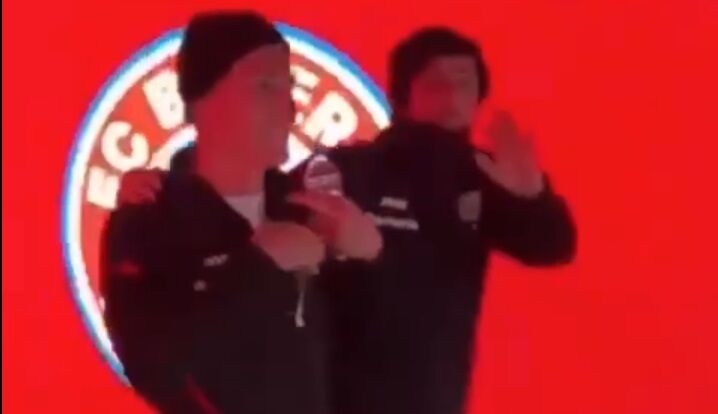 ببینید| ورود سردار آزمون به آلیانزآرنا برای دیدار با بایرن‌مونیخ