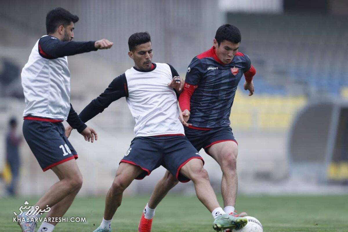 احتمال تغییر تاکتیک پرسپولیس به خاطر مهاجم خارجی