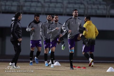 تمرین تیم ملی ایران در سئول (1 فروردین 1401)