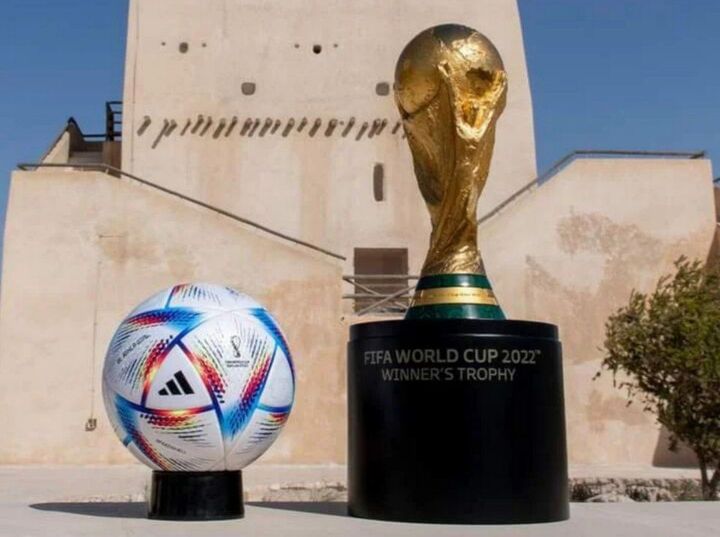 ویدیو| رونمایی ستارگان فوتبال جهان از توپ "الرحله" جام جهامی ۲۰۲۲ قطر