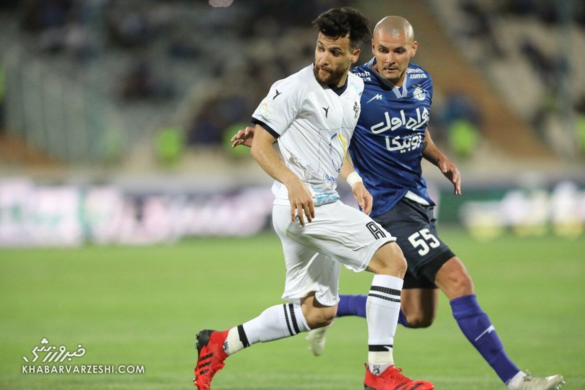 ویدیو| اخراج مدافع تیم استقلال درست بود؟