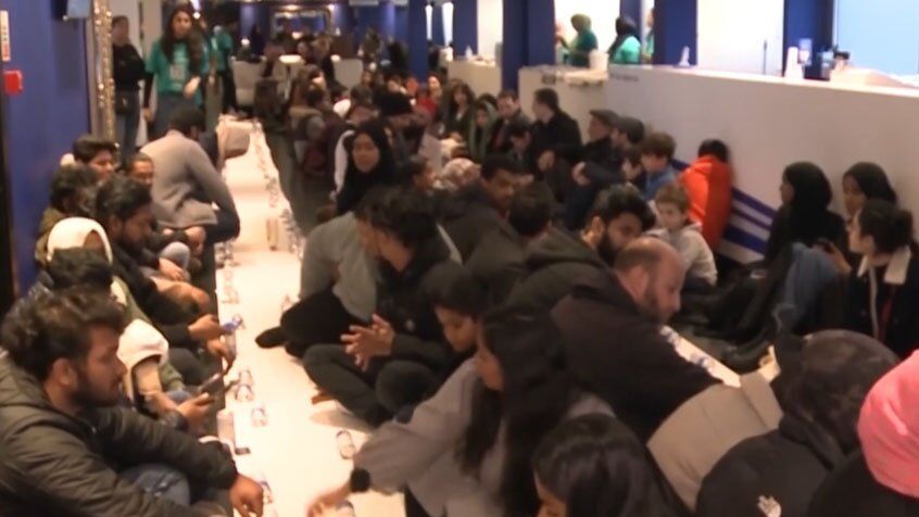 ویدیو| مراسم افطاری در باشگاه کوئیز پارک رنجرز