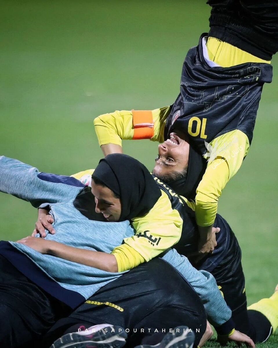 عکس| عجیب‌ترین تصویر از لیگ برتر فوتبال زنان ایران