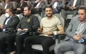 ویدیو| عارف غلامی در حال تماشای فینال بسکتبال لیگ برتر