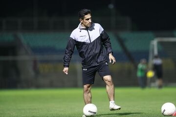 باشگاه لیگ برتری در شوک/ جدایی یک مربی دیگر بعد از یحیی گل‌محمدی