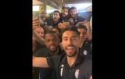 ویدیو| سرود قهرمانی بازیکنان استقلال پس از شکست پرسپولیس