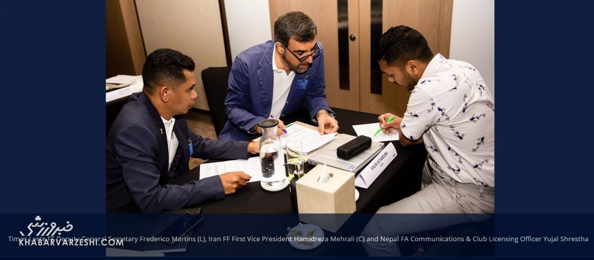 عکس| حضور عجیب نایب رئیس غیر قانونی فدراسیون فوتبال در نشست مدیران AFC و و OFC 