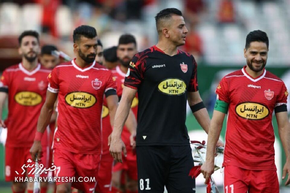 شعار پرسپولیسی ها در حمایت از بازیکن محبوب/ درخواست از یحیی برای فصل آینده