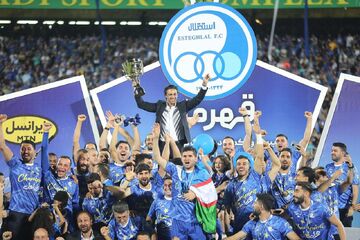 استقلال پشت گوشش را دیدید کاپ قهرمانی لیگ برتر را هم می‌بیند!