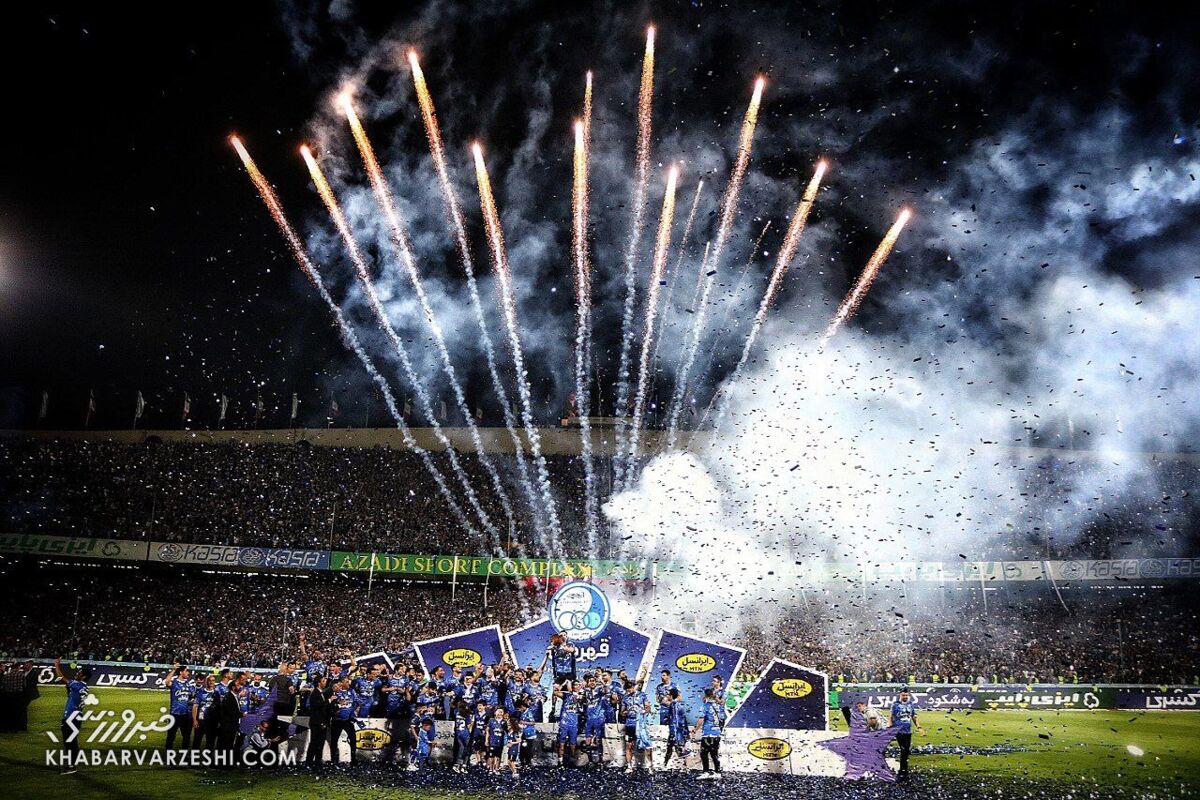 استقلال با سرمربی فیورنتینا مذاکره کرده است/ فقط یک گزینه تمام شرایط جانشینی مجیدی را داشت استقلال با سرمربی فیورنتینا مذاکره کرده است/ فقط یک گزینه تمام شرایط جانشینی مجیدی را داشت