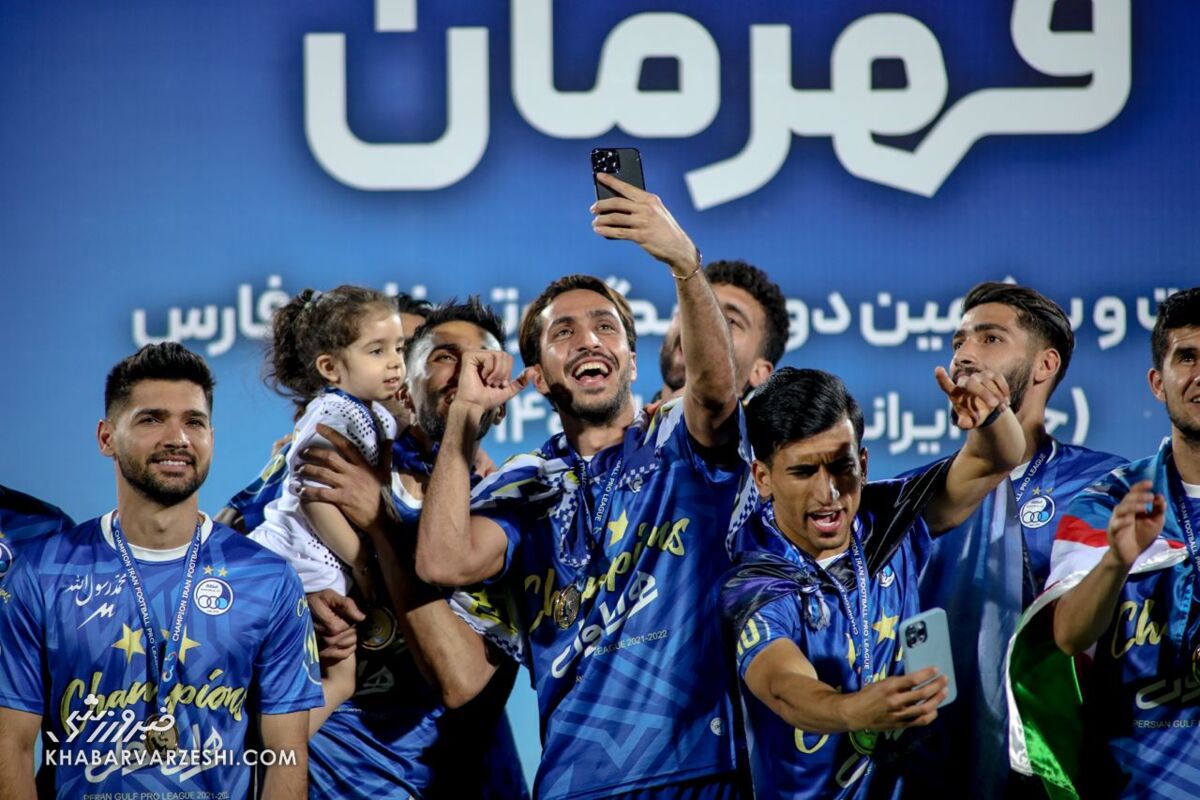 عکس| طعنه نیشدار یزدانی به یک بازیکن استقلال/ این کارها آخر و عاقبت ندارد! عکس| طعنه نیشدار یزدانی به یک بازیکن استقلال/ این کارها آخر و عاقبت ندارد!