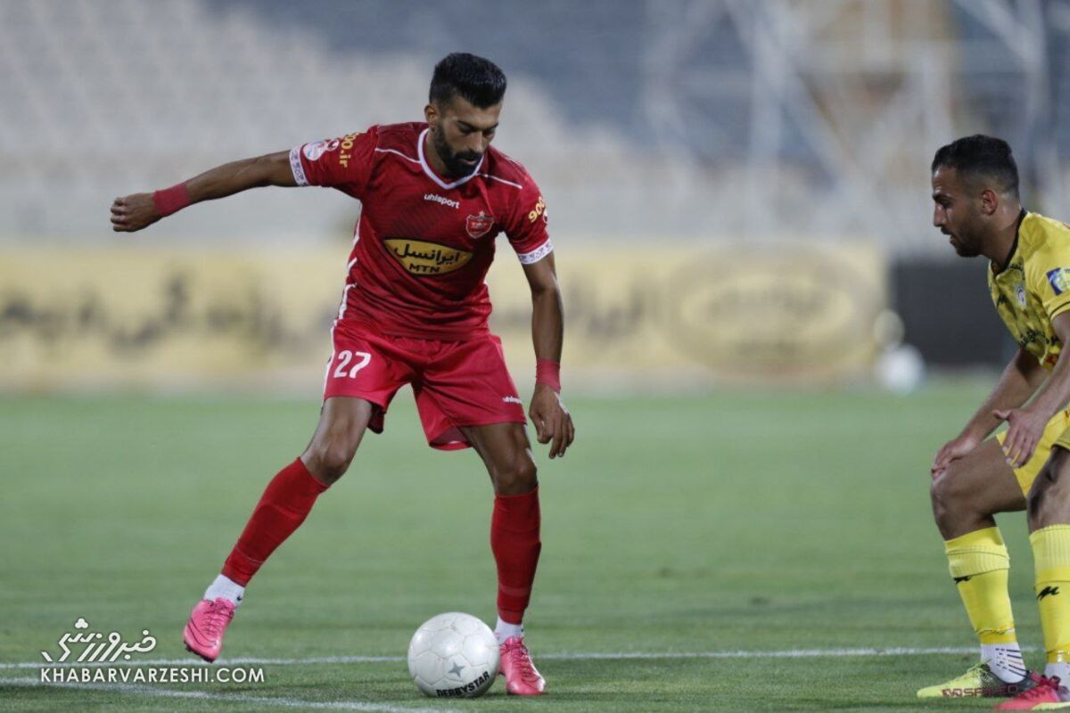 عکس| رونمایی از تیم جدید رامین رضاییان/ مدافع محبوب سرخ ها آبی پوش شد!