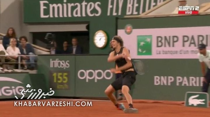 عکس| لحظهای دردناک در مسابقات رولان گاروس/ مصدومیت شدید تنیسور شماره سه جهان