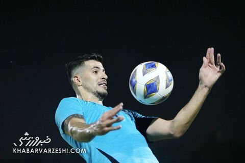 سعید عزت‌اللهی؛ تمرین تیم ملی فوتبال ایران در قطر (14 خرداد 1401)