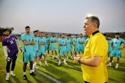 عکس| سرمربی محبوب پرسپولیسی‌ها در کنار ۲ مربی تیم ملی ایران