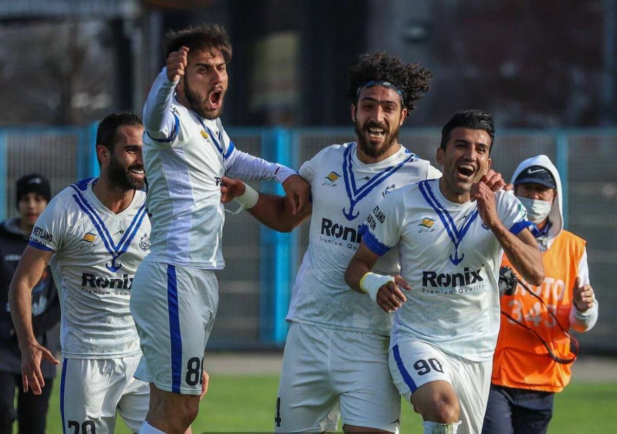 قایقرانان انزلی! آیا میدانید برای لیگ برتر باید چند بازیکن کلیدی بگیرید؟ قایقرانان انزلی! آیا میدانید برای لیگ برتر باید چند بازیکن کلیدی بگیرید؟