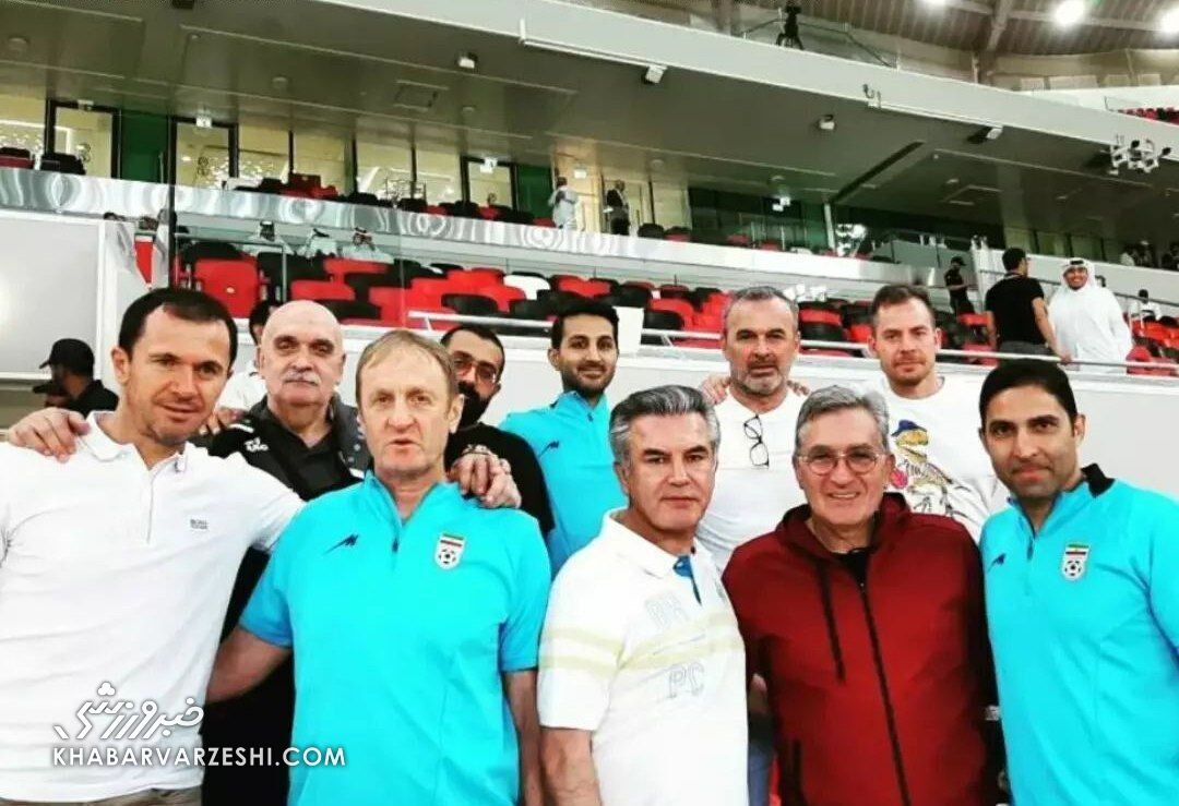 عکس| سرمربی محبوب پرسپولیسی‌ها در کنار ۲ مربی تیم ملی ایران