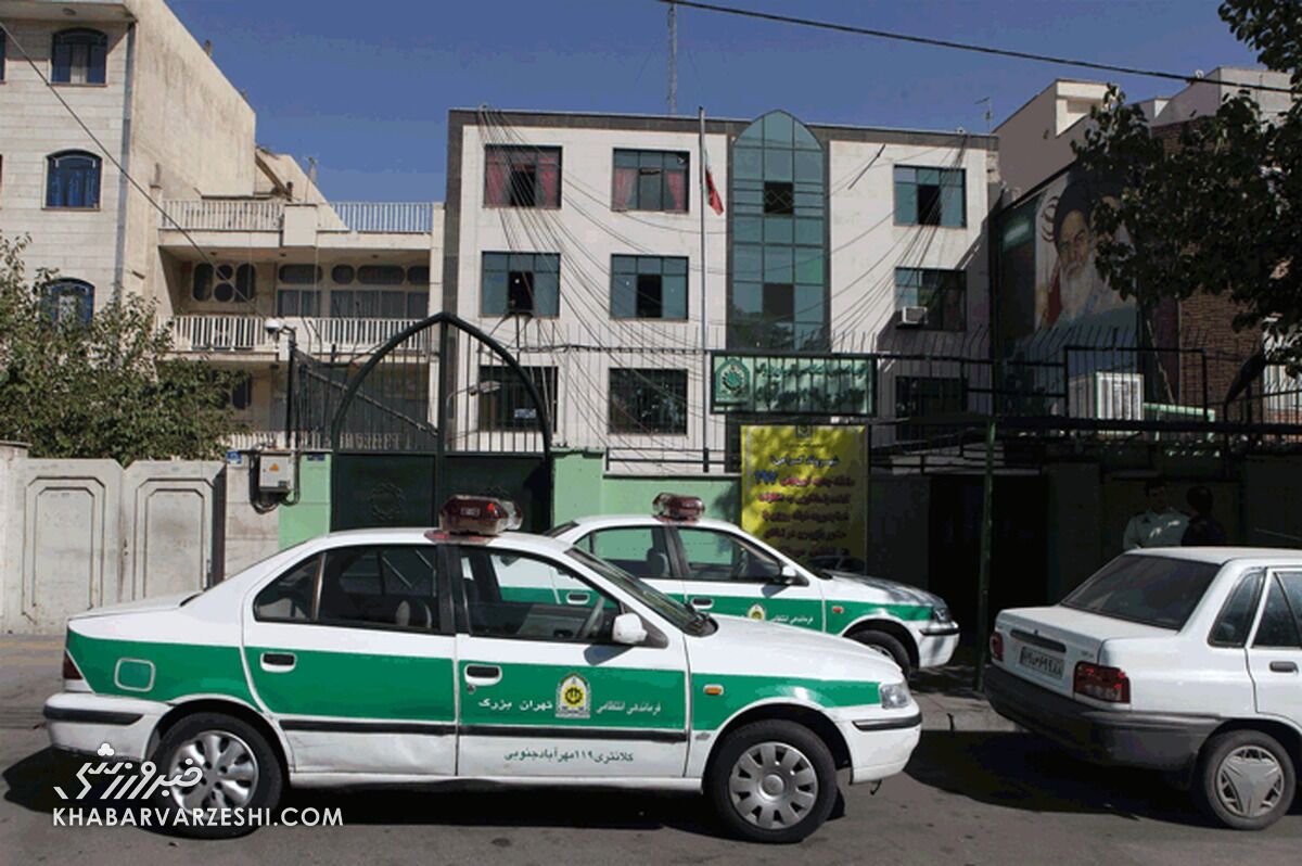 حالا می فهمم چه شوکی به علی دایی وارد شد/ سارقان گردنبندم سه نفر هستند/ لحظه حمله سارق آچمز شدم/ نقل و انتقالات پرسپولیس چهره قهرمان را نمایان کرد