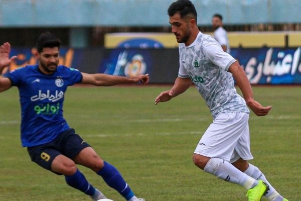 بله از استقلال و پرسپولیس پیشنهاد دریافت کردم/ به عقب برگردم از سپاهان جدا نمیشوم بله از استقلال و پرسپولیس پیشنهاد دریافت کردم/ به عقب برگردم از سپاهان جدا نمیشوم