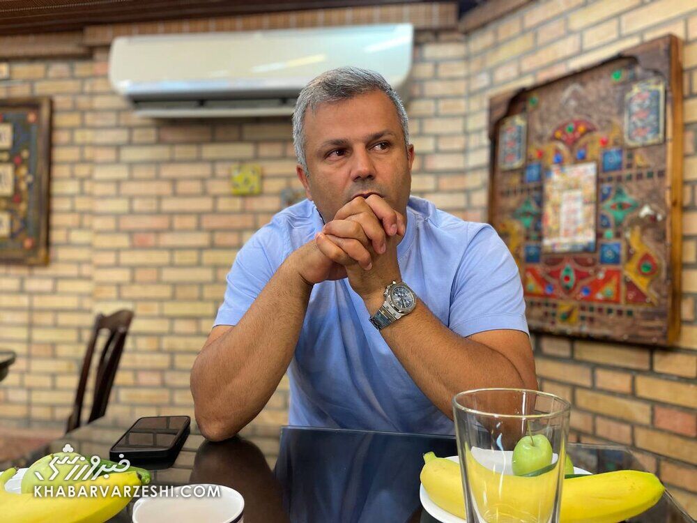 اسکوچیچ؟ همین حالا کیروش را به تیمملی بیاورید/ منم جای علی دایی بودم احمدی نژاد را به رختکن راه نمی دادم/ ۵ سال پشت سر هم از پرسپولیس پیشنهاد داشتم