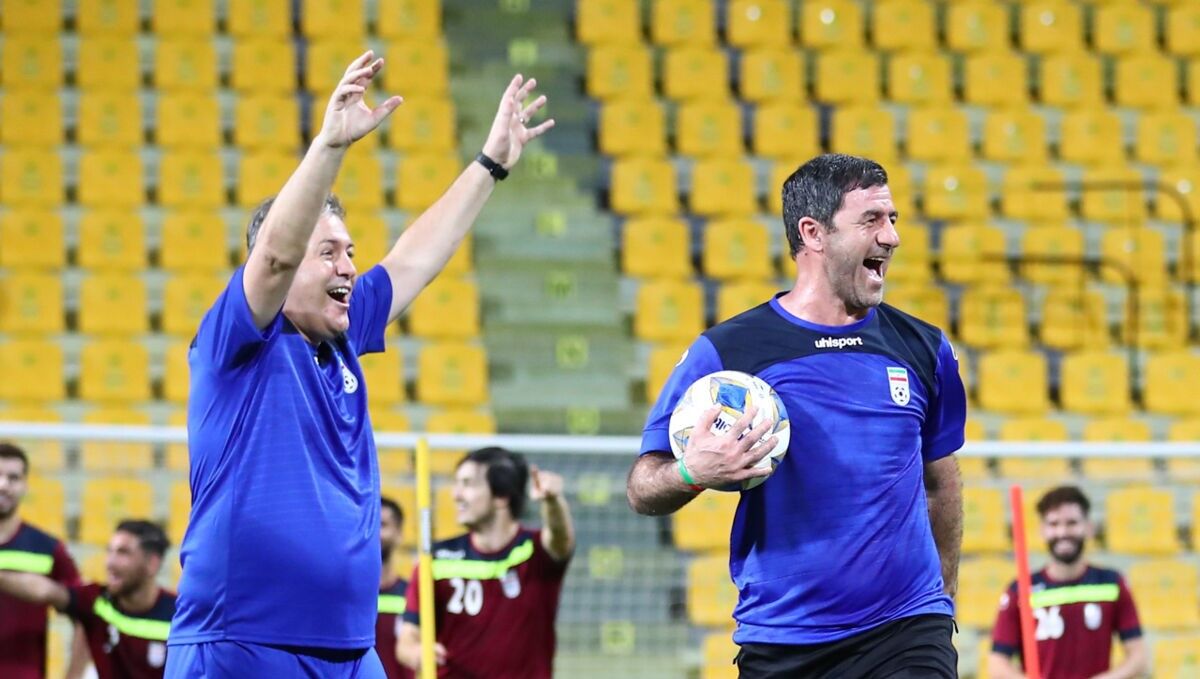 کلاس تیم ملی را با مربی درجه ۳ خارجی پایین نیاورید/ تیم ایران با هدایت یک چوب خشک هم به جام جهانی می رفت!