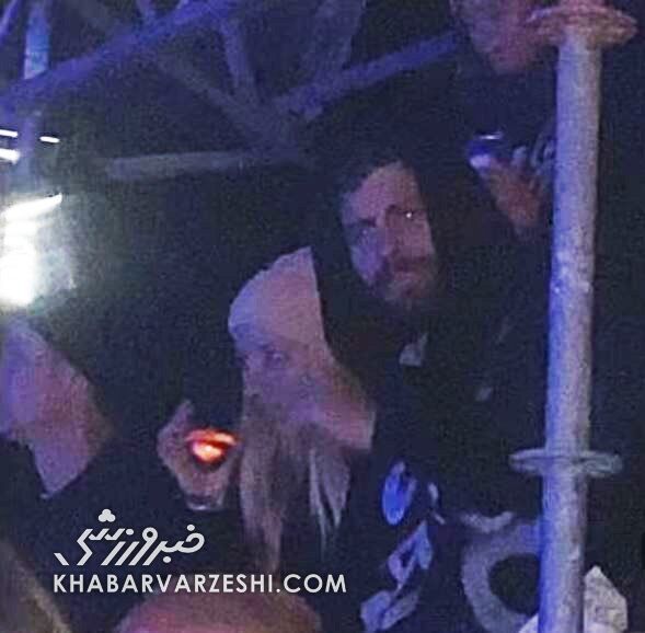 چرا عکس جرارد پیکه و دختر مرموز منتشر شد؟/ پای یک زن انتقامجو در میان است!/ این عکس جنجالی را ببینید