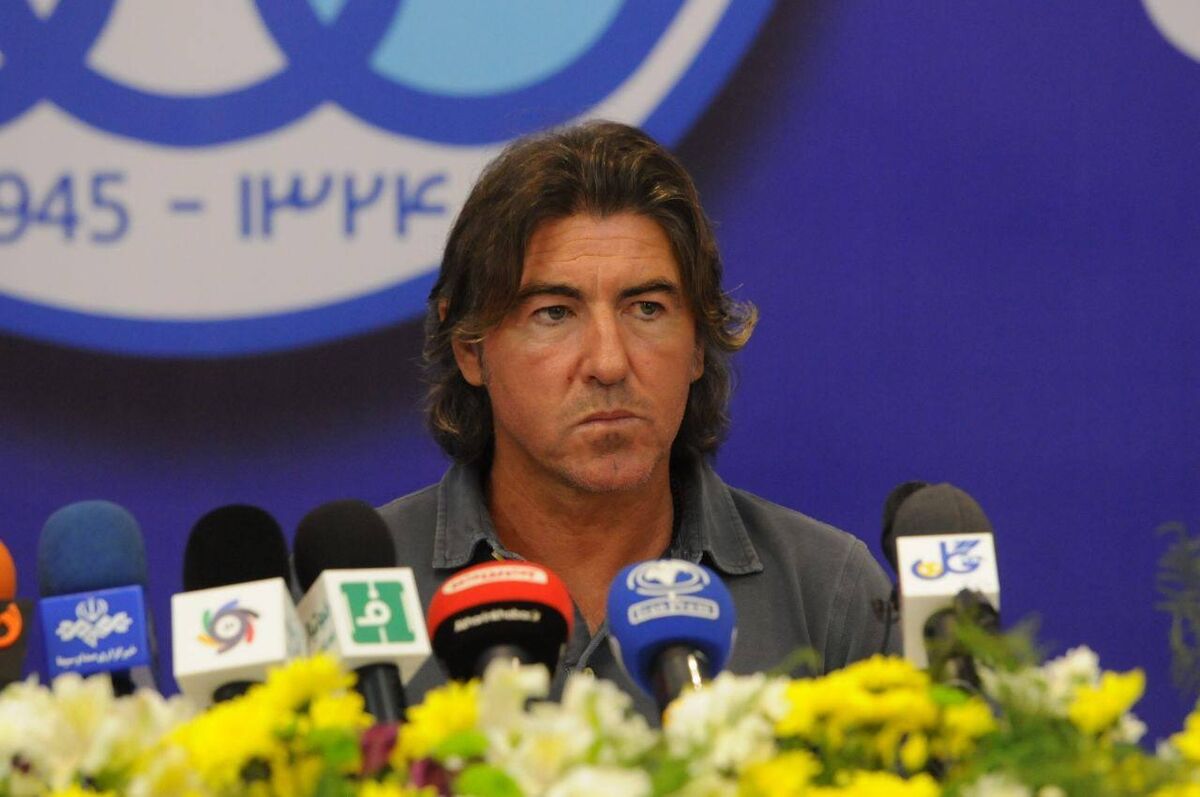 پرسپولیسی محبوب در لیست خرید ساپینتو/ ۶+۱ بازیکن در انتظار تصمیم مهم سرمربی پرتغالی پرسپولیسی محبوب در لیست خرید ساپینتو/ ۶+۱ بازیکن در انتظار تصمیم مهم سرمربی پرتغالی