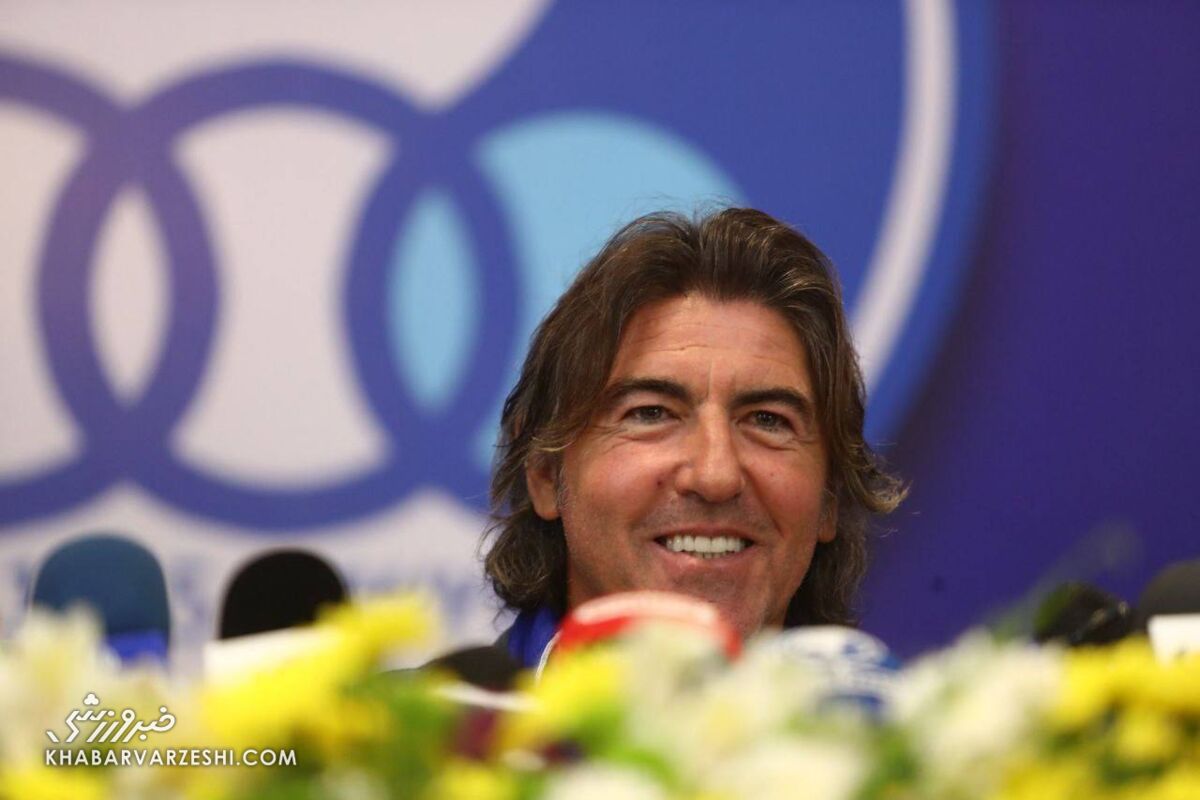 فعلا از سرمربی استقلال حمایت می کنیم/ ساپینتو با وعده قهرمانی روحیه اش را به رخ همه کشید/ به مهران مدیری گفته بودم فوبیای پرواز دارم