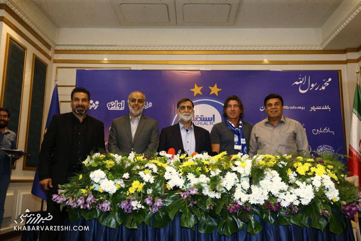 مدیرعامل پرسپولیس در مصاحبهای اعلام کرد آجورلو پرسپولیسی است/ خدا از شما نگذرد که این بلا را سر استقلال آوردی/ مظلومی رادیو و تلویزیون را قبضه کرده!