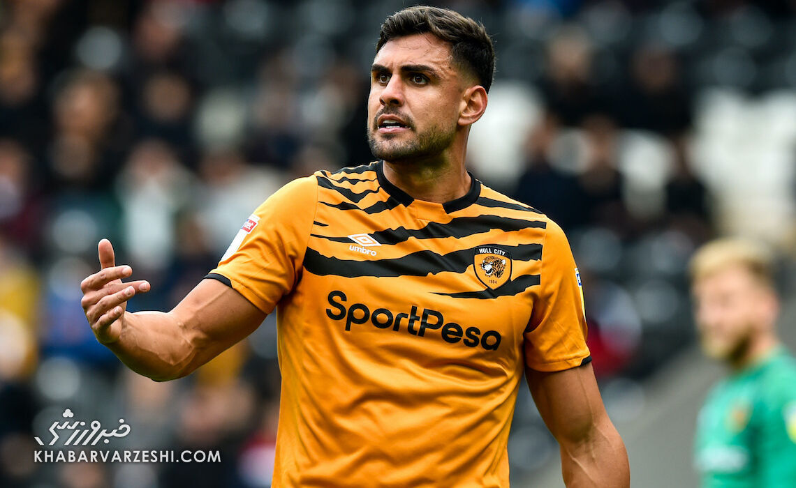 فولاد برای گزینه خط دفاعی استقلال تور پهن کرد فولاد برای گزینه خط دفاعی استقلال تور پهن کرد