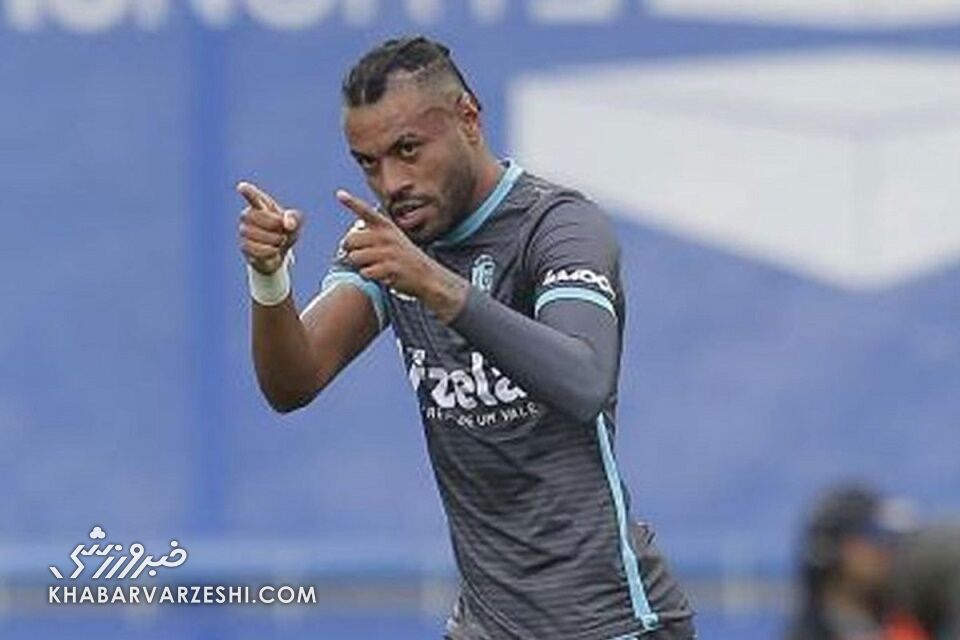 مهاجم جدید پرسپولیس مشخص شد/ گزینه سرخها در راه ایران مهاجم جدید پرسپولیس مشخص شد/ گزینه سرخها در راه ایران