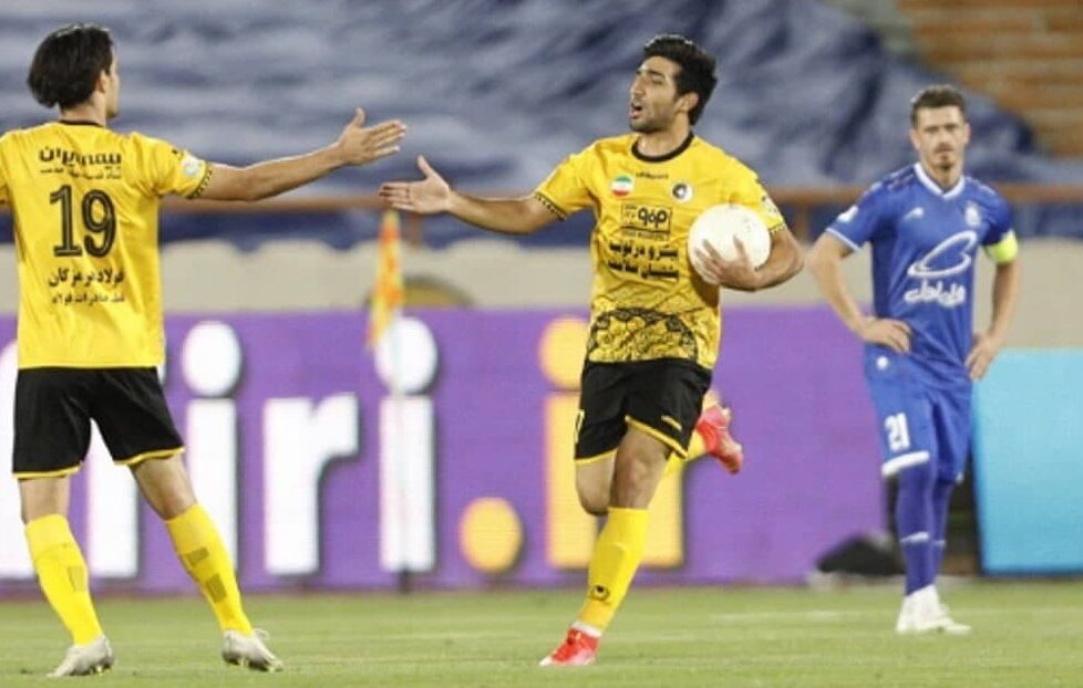 استقلال با سهسپاهانی مقابل سپاهان