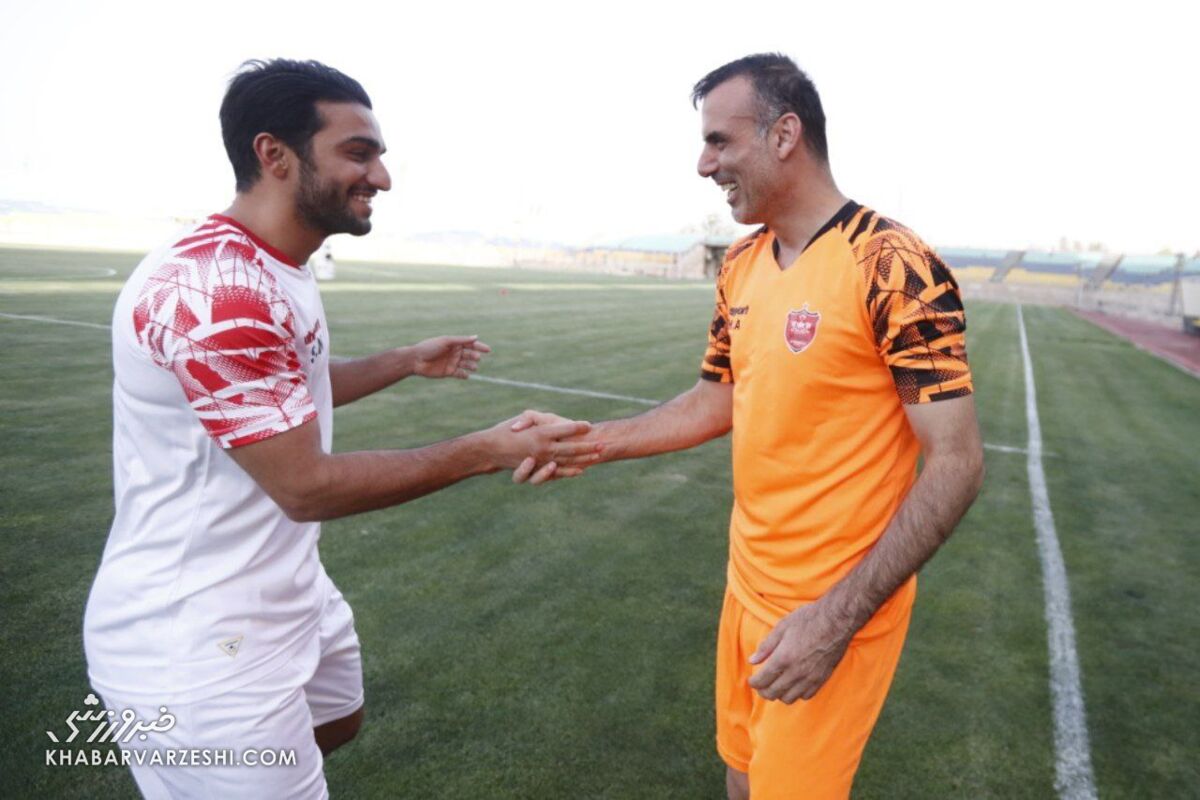 عکس | نخستین حضور متفاوت سیدجلال در تمرین پرسپولیس/ تغییر نقش کاپیتان به مربی