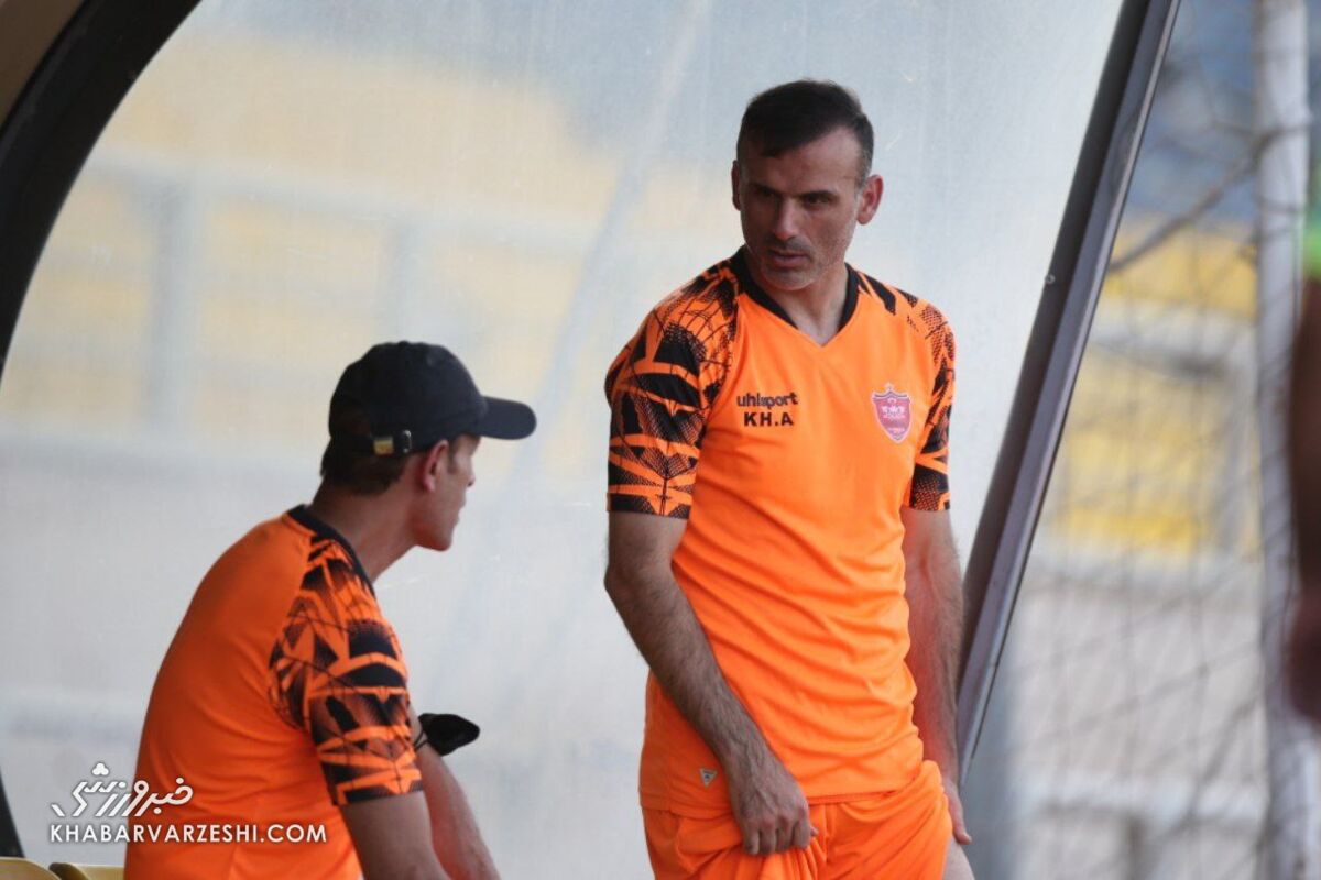 ستاره هلندی پل ارتباطی پرسپولیس و پپ/ بازی خداحافظی سیدجلال مقابل سیتی برگزار میشود؟ ستاره هلندی پل ارتباطی پرسپولیس و پپ/ بازی خداحافظی سیدجلال مقابل سیتی برگزار میشود؟