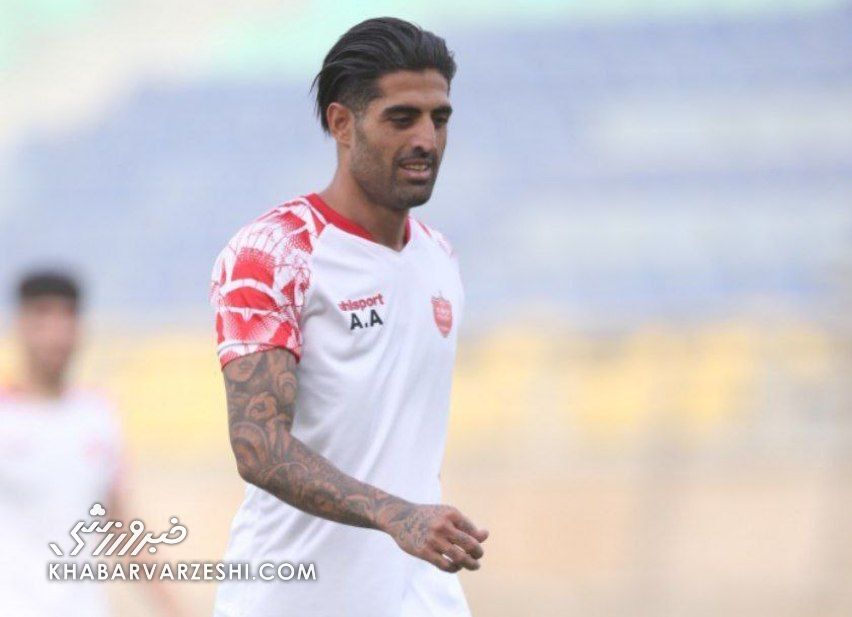 عکس | جدایی بازیکن پرسپولیس منتفی شد/پایان شایعات با حضور در تمرین سرخها