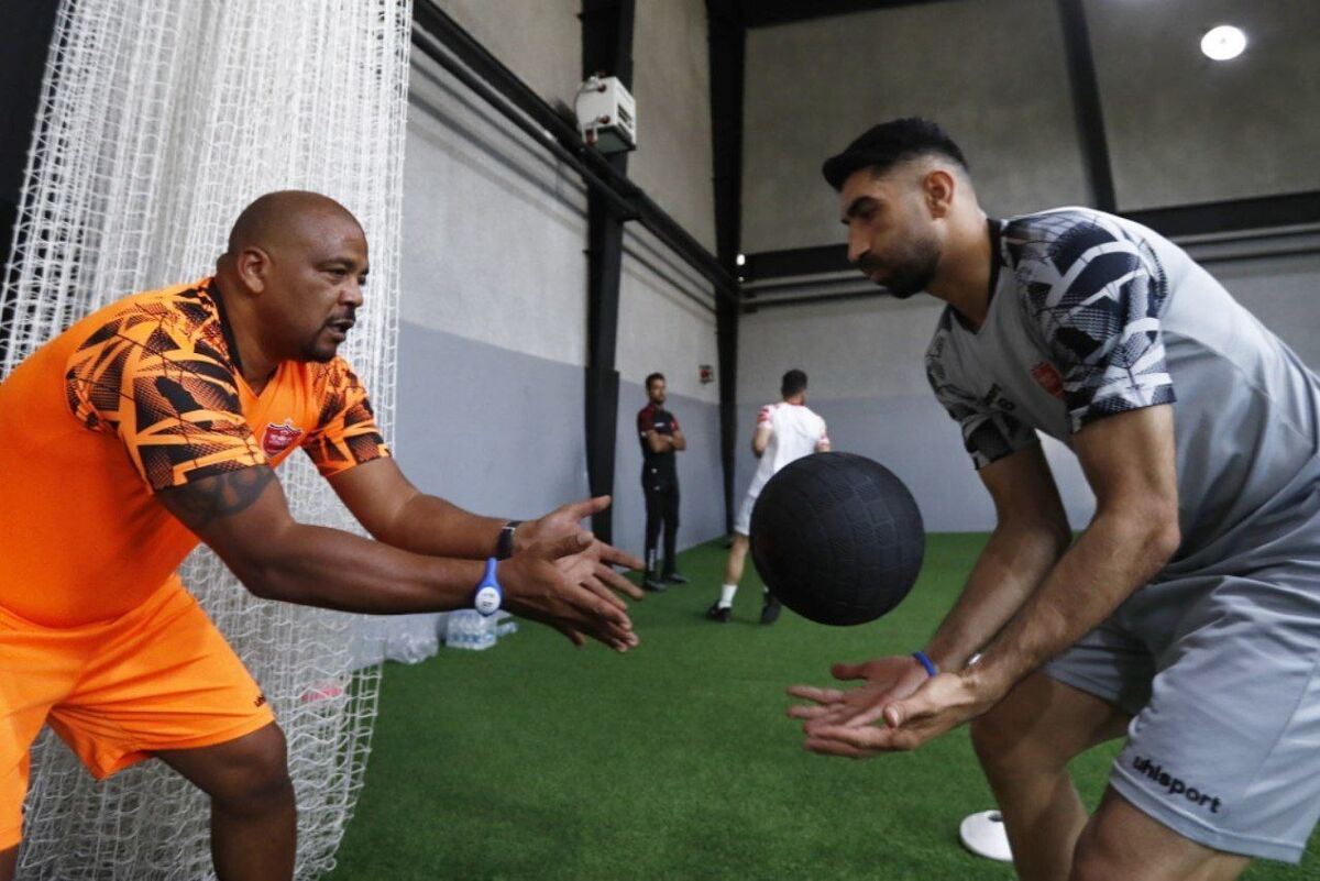 ویدیو| اولین تمرین گلرهای پرسپولیس زیر نظر مربی برزیلی