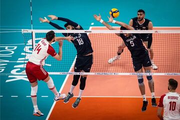 ببینید| خلاصه والیبال ایران - لهستان/ کامبک دیدنی سروقامتان ایران مقابل میزبان