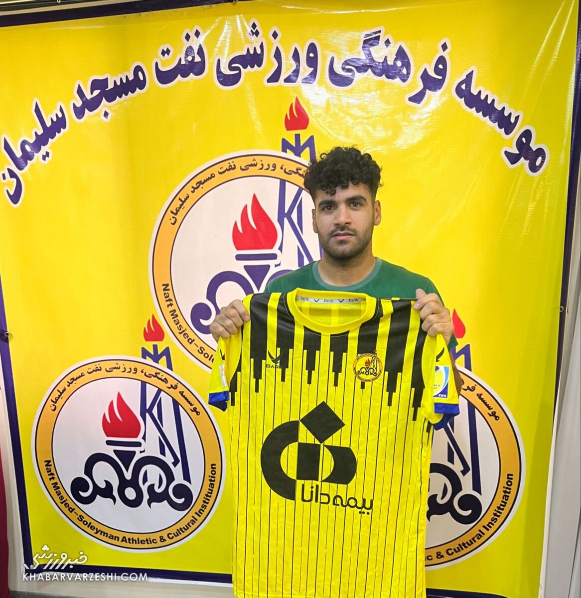 بازیکن تیم تهرانی به تیم خوزستانی پیوست