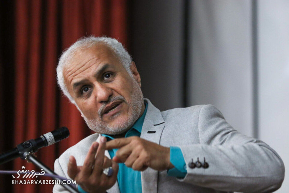 همسرم خارج از ایران هم حجاب دارداما شعار نمیدهیم/ بیا آبادان فوتبالیست شهید نشانت بدهم