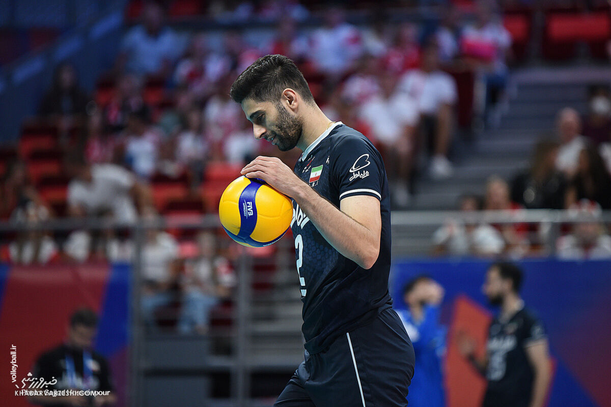 میلاد عبادیپور