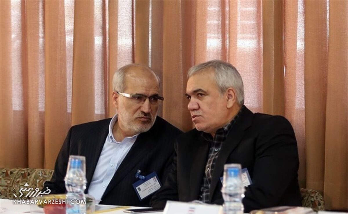 آجورلو بهانه خوبی به ساپینتو داد/ اگر اردوی خارج استقلال یک معامله پرسود نبود نمی رفتند/ دلال های پرتغالی دست از سر این فوتبال بر نمی دارند