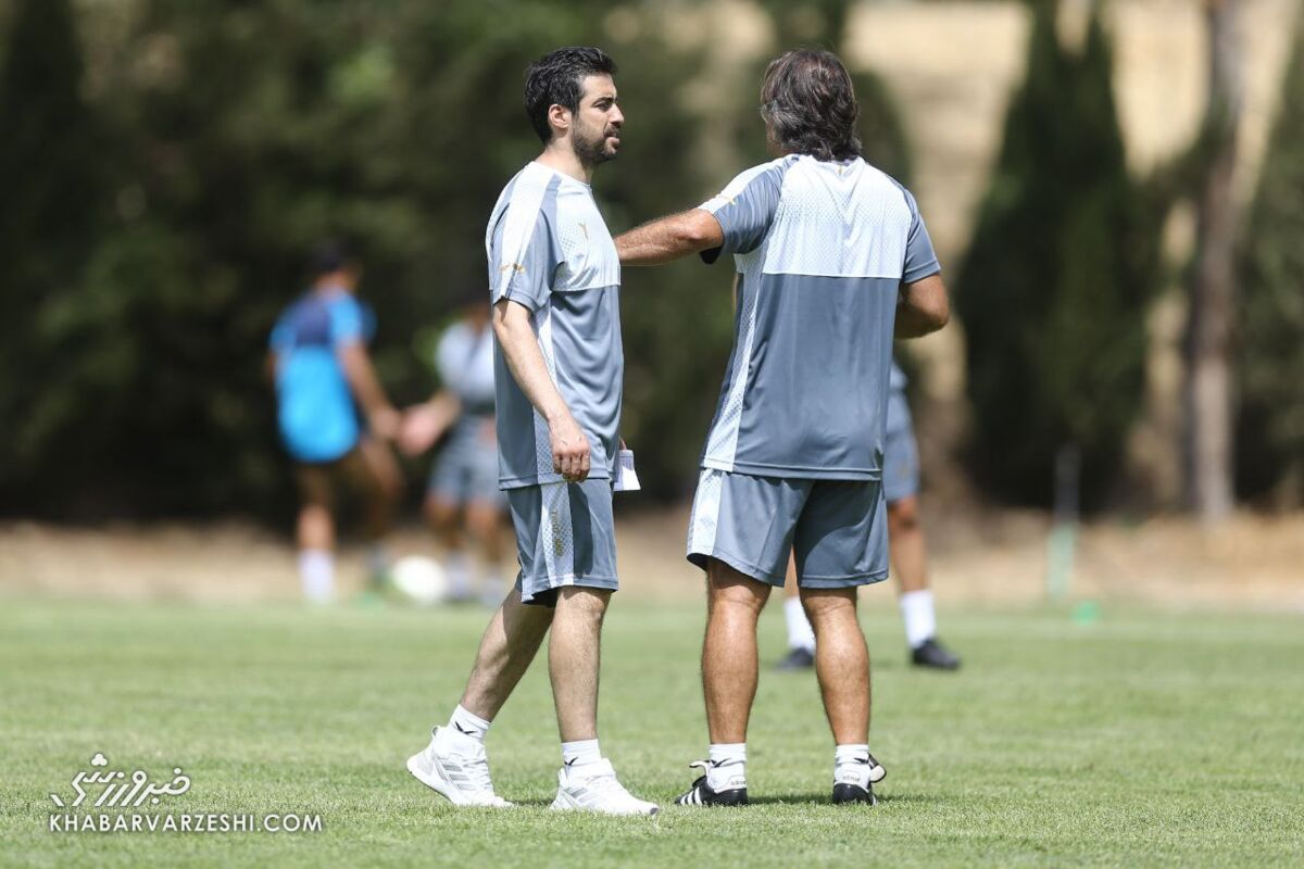 ساپینتو سیاه باز است و آجرلو ضربه بزرگی به استقلال زد/ پرسپولیس از حالا بوی قهرمانی می دهد/ خسرو حیدری به درد این کار نمی خورد