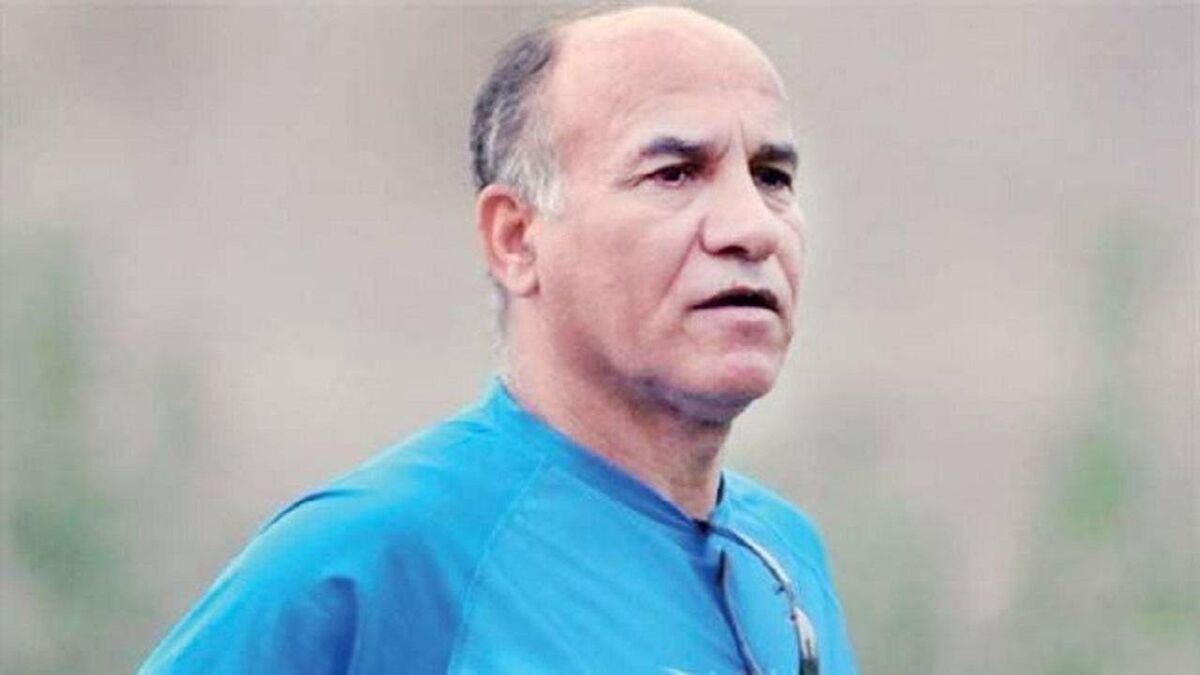این بازیکنان علیه سرمربی باند تشکیل میدهند و پدر تیم را درمیآورند! این بازیکنان علیه سرمربی باند تشکیل میدهند و پدر تیم را درمیآورند!