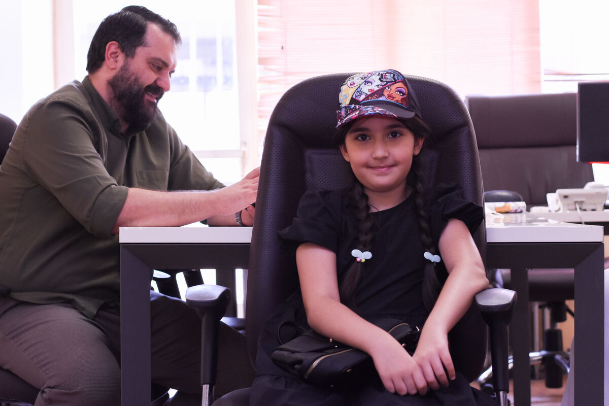 تهدید کردند اگر سرمربی استقلال  استعفا ندهد پسرش را می کشیم!/ شب دربی یک پرسپولیسی آمد تا رشوه بدهد!