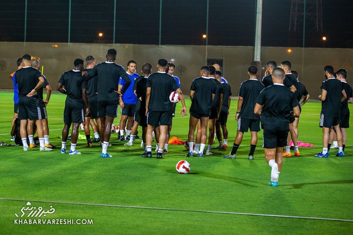 حمایت دوباره فرهاد مجیدی از کاپیتان/ ادامه فوتبال وریا در امارات؛ شاید در اتحاد کلبا؟!