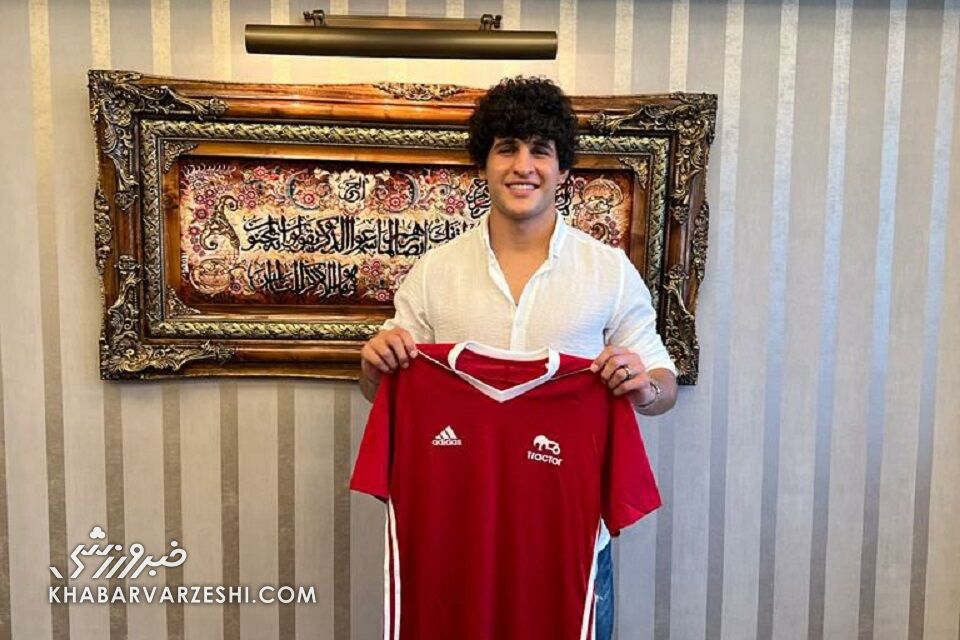 توصیه سردار آزمون به ستاره فوتبال آسیا برای قرمزپوش شدن/ پای بازیکن عراقی چگونه به ایران باز شد؟ توصیه سردار آزمون به ستاره فوتبال آسیا برای قرمزپوش شدن/ پای بازیکن عراقی چگونه به ایران باز شد؟